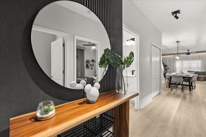 Image No.4-5 Bed Townhouse for sale
