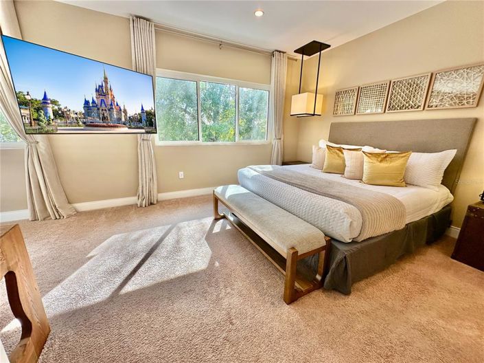 Image No.37-4 Bed Townhouse for sale