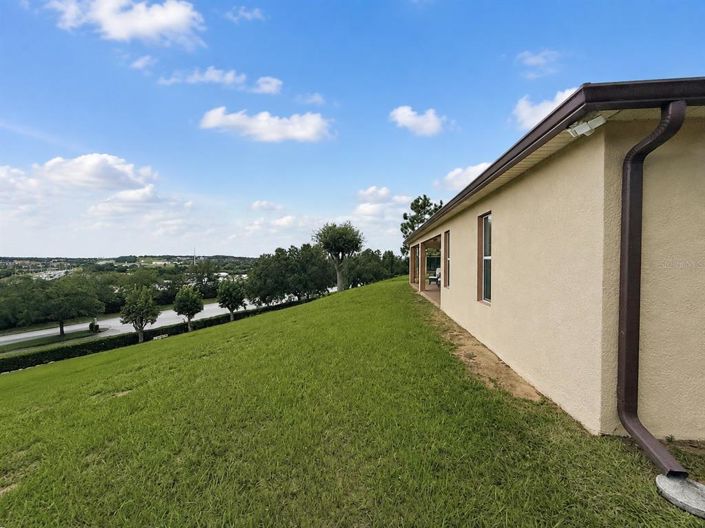 Image No.14-3 Bed House for sale