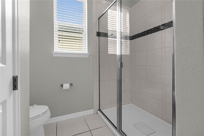 Image No.38-7 Bed House for sale