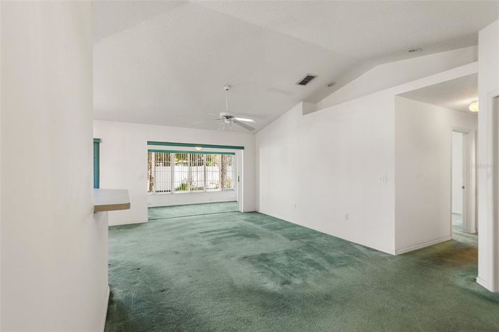 Image No.18-2 Bed House for sale