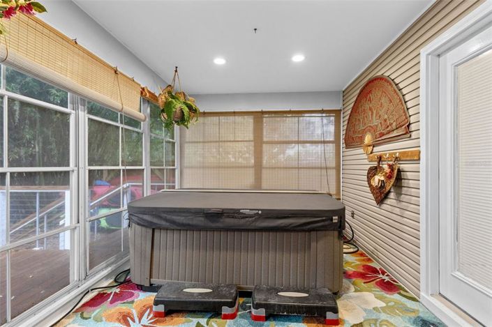 Image No.24-4 Bed House for sale