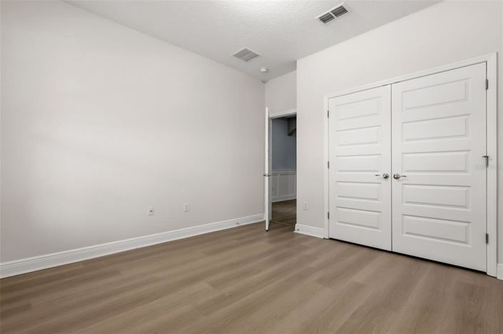 Image No.35-4 Bed House for sale