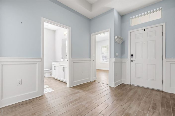 Image No.8-4 Bed House for sale