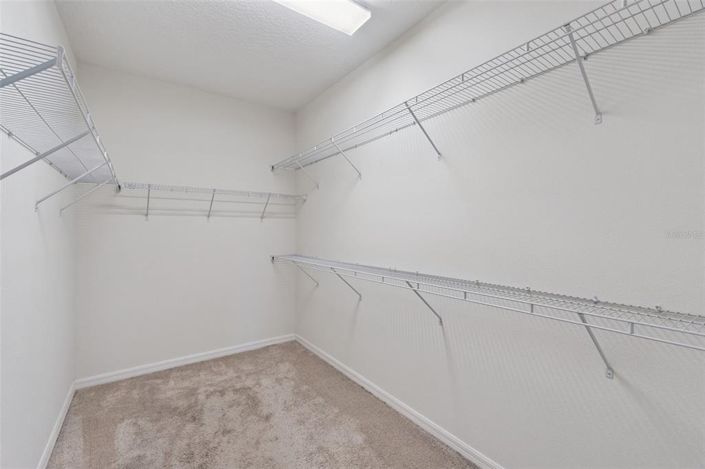 Image No.29-4 Bed House for sale