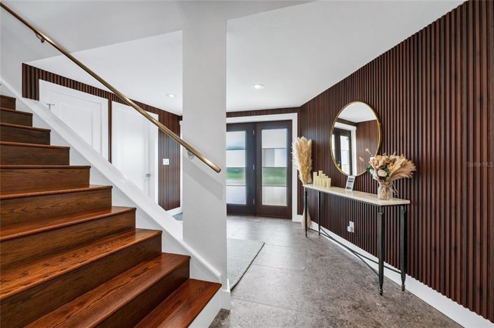 Image No.20-4 Bed House for sale