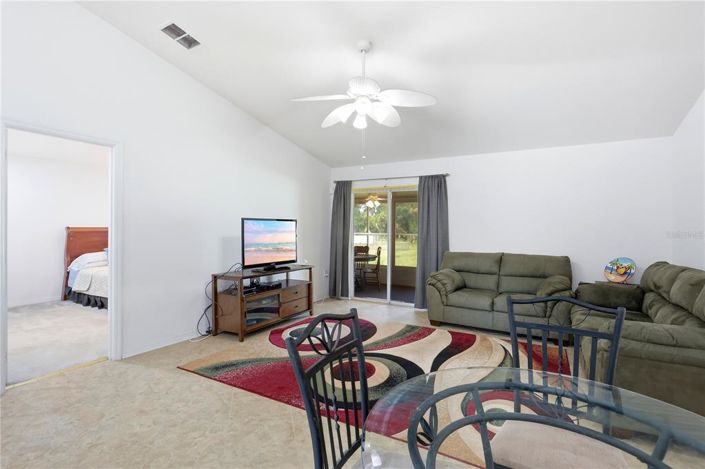Image No.13-3 Bed House for sale
