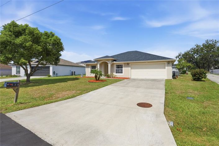 Image No.3-3 Bed House for sale