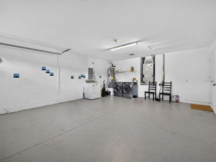 Image No.25-4 Bed House for sale