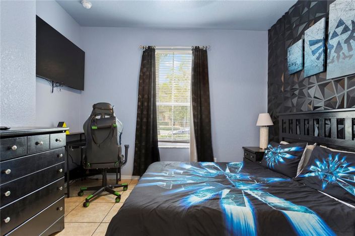 Image No.17-4 Bed Townhouse for sale