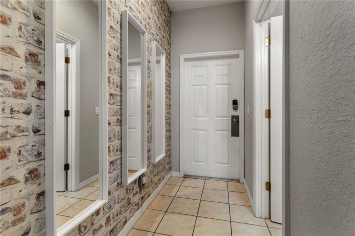 Image No.3-4 Bed Townhouse for sale