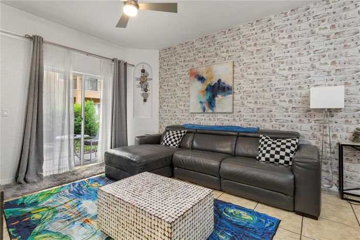 Image No.5-4 Bed Townhouse for sale