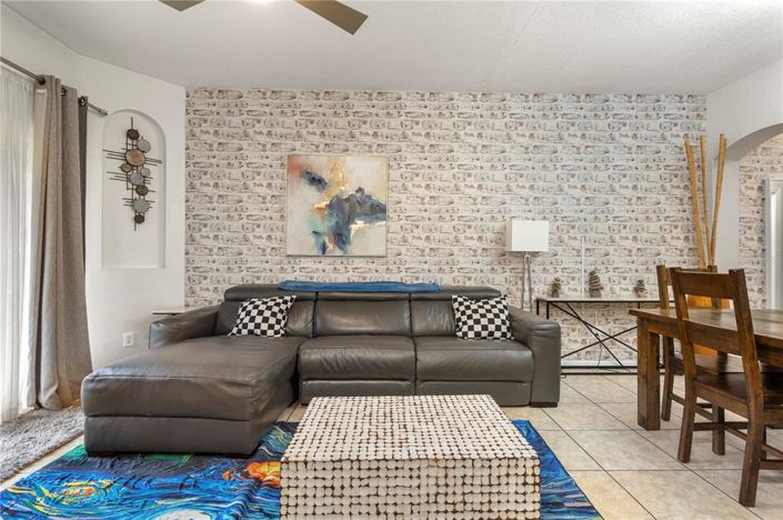 Image No.7-4 Bed Townhouse for sale