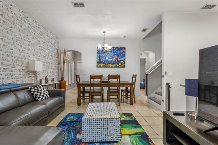 Image No.8-4 Bed Townhouse for sale