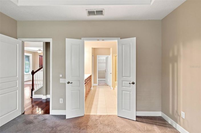 Image No.31-3 Bed Townhouse for sale