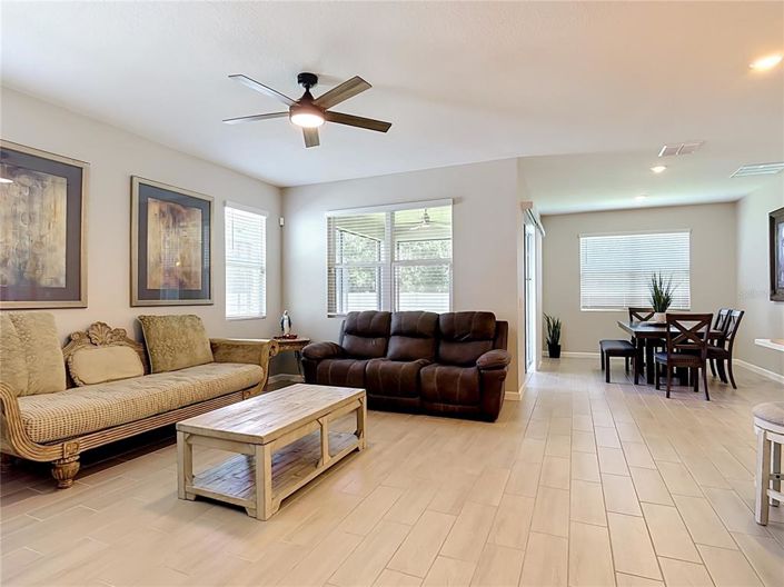 Image No.22-3 Bed House for sale