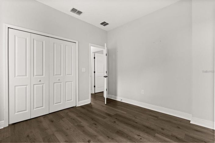 Image No.16-4 Bed House for sale