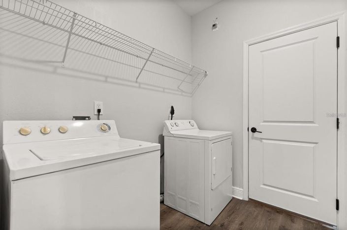 Image No.20-4 Bed House for sale
