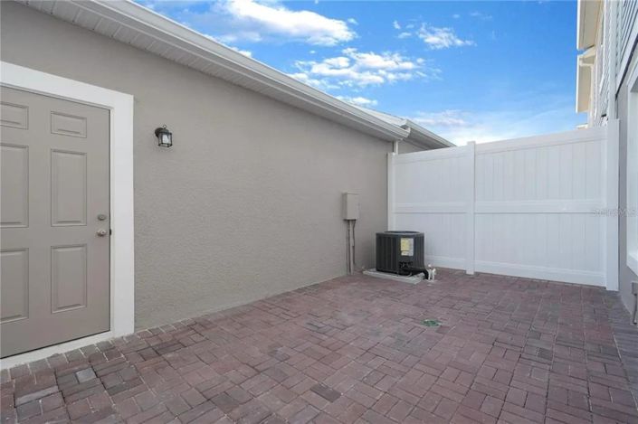Image No.13-3 Bed Townhouse for sale