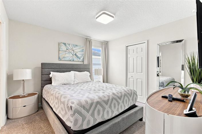 Image No.27-6 Bed House for sale