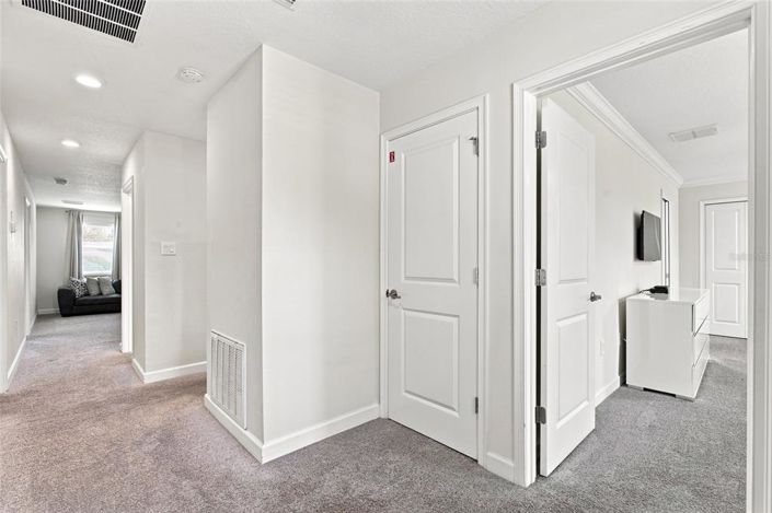 Image No.31-6 Bed House for sale