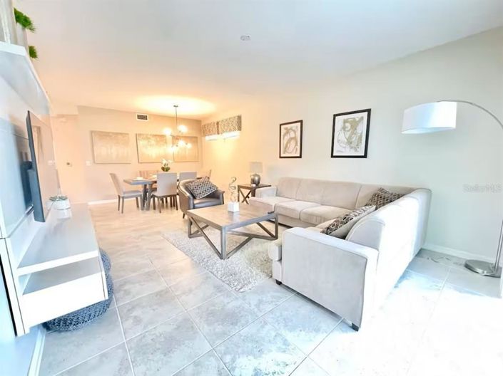 Image No.10-3 Bed Apartment for sale