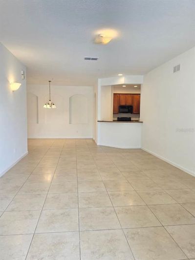 Image No.11-3 Bed Apartment for sale