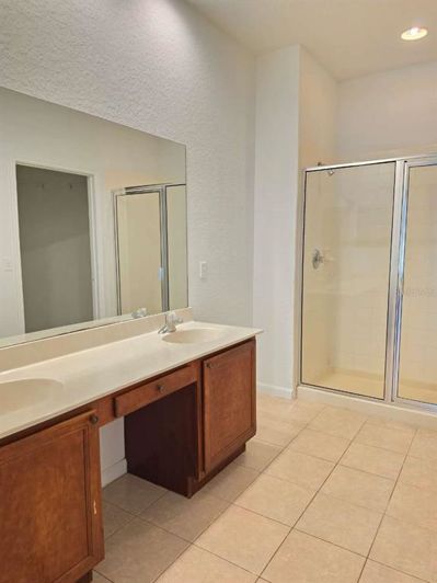 Image No.17-3 Bed Apartment for sale