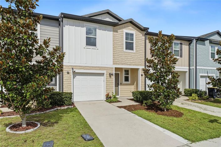 Image No.2-3 Bed Townhouse for sale