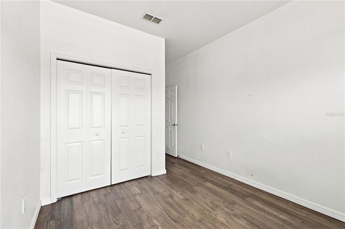 Image No.10-5 Bed House for sale