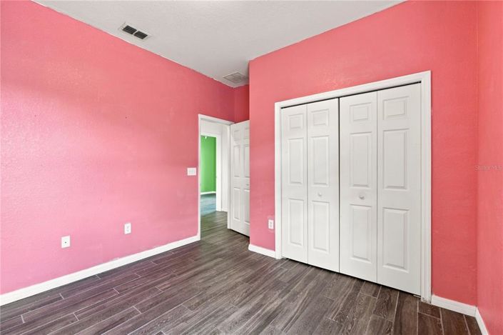 Image No.18-5 Bed House for sale