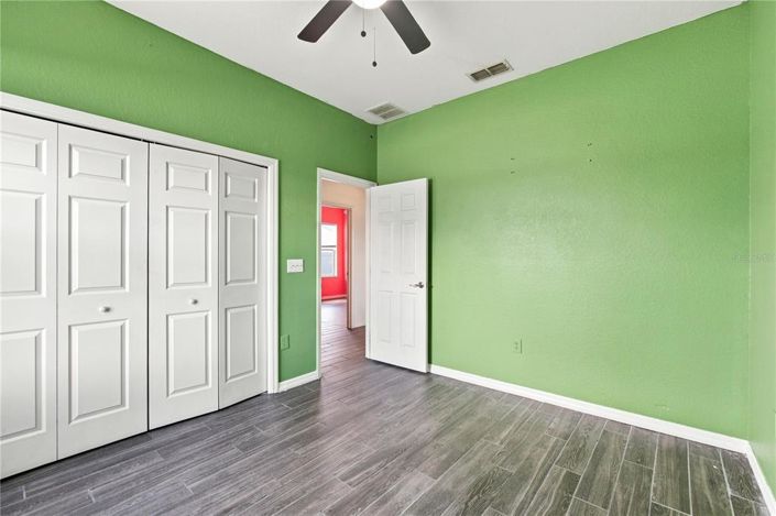 Image No.19-5 Bed House for sale