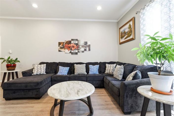 Image No.12-3 Bed House for sale