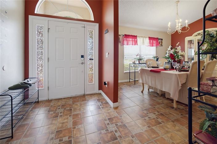 Image No.18-4 Bed House for sale