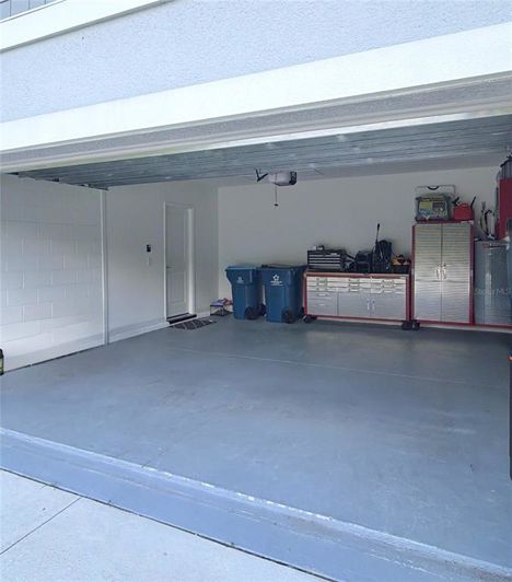 Image No.17-3 Bed House for sale