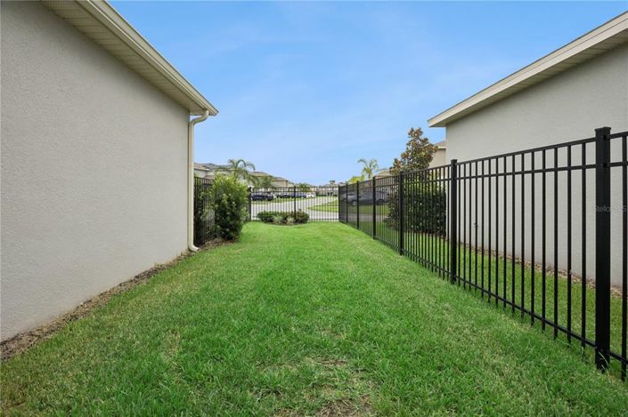 Image No.37-4 Bed House for sale