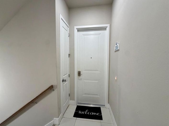 Image No.12-5 Bed Apartment for sale