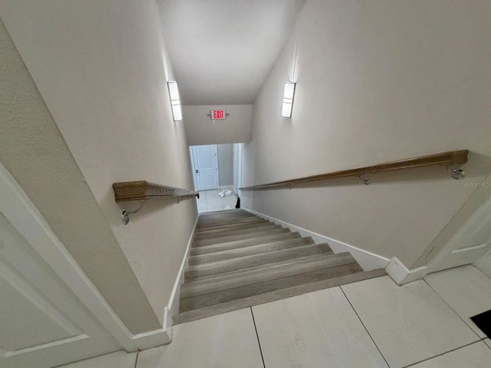 Image No.13-5 Bed Apartment for sale
