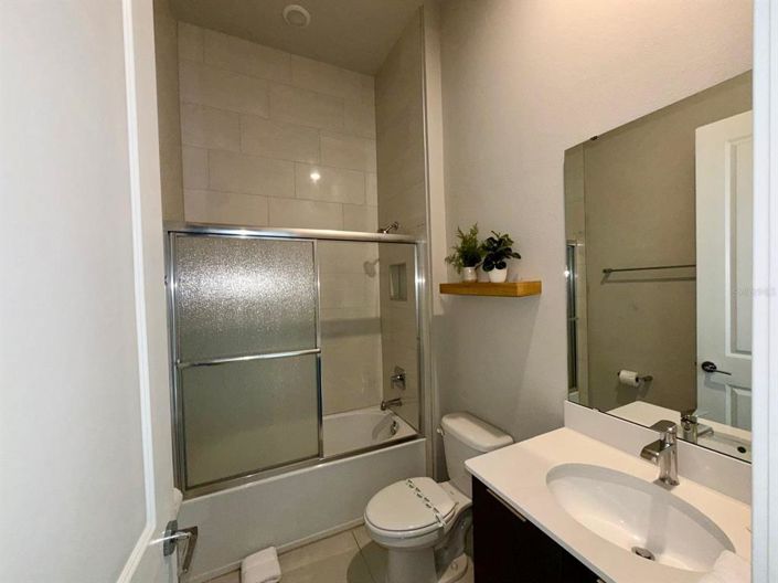 Image No.23-5 Bed Apartment for sale