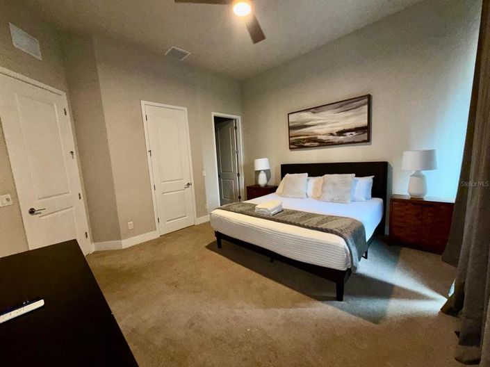 Image No.28-5 Bed Apartment for sale