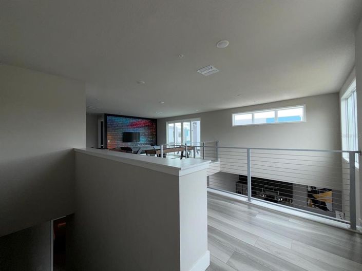 Image No.40-5 Bed Apartment for sale