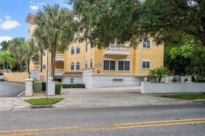 1 - Florida, Apartment