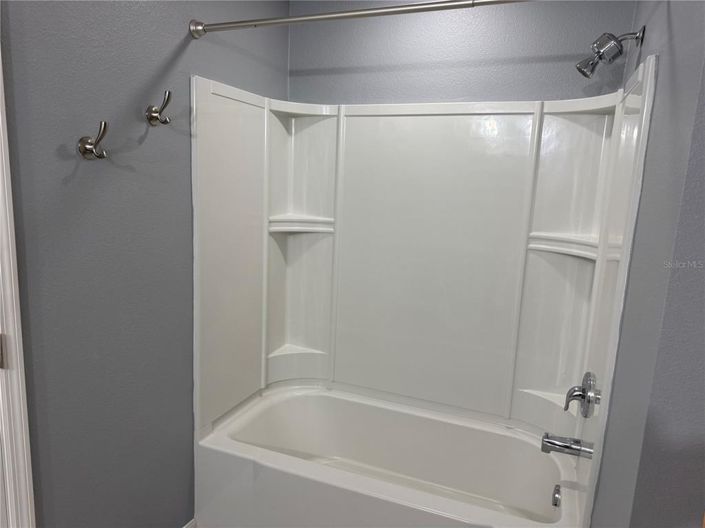 Image No.19-3 Bed House for sale