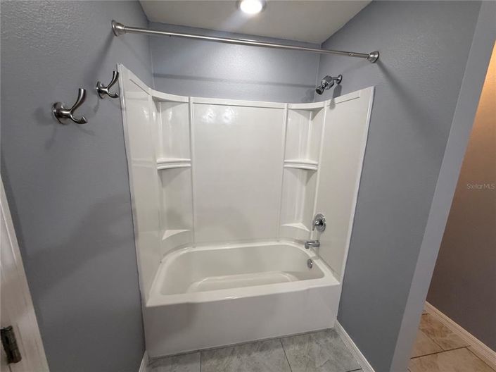 Image No.20-3 Bed House for sale