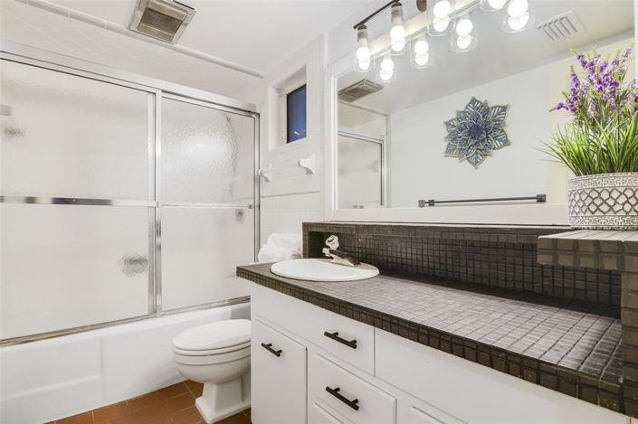 Image No.28-3 Bed House for sale
