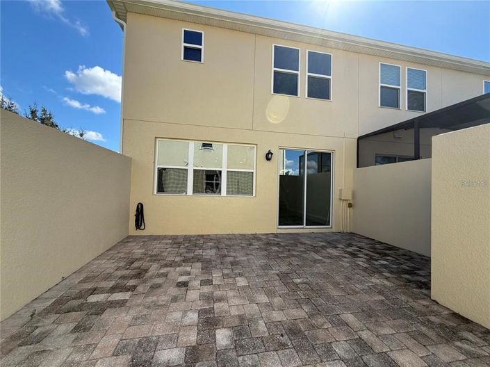 Image No.30-4 Bed Townhouse for sale