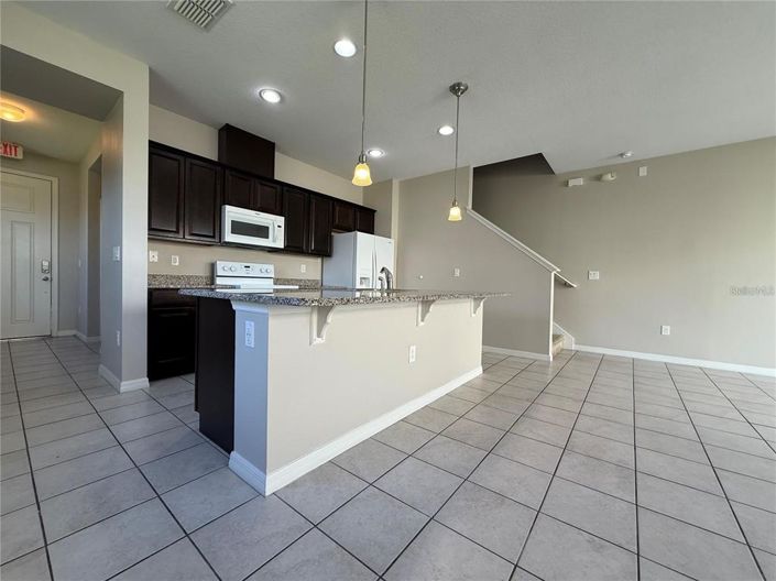 Image No.6-4 Bed Townhouse for sale