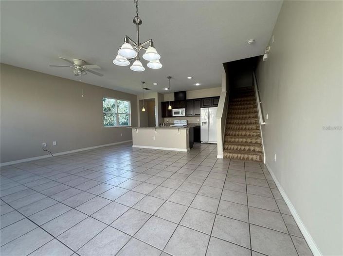 Image No.8-4 Bed Townhouse for sale