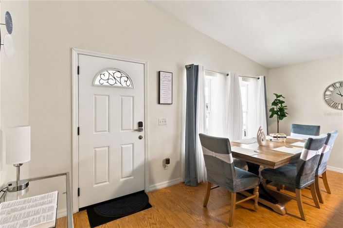 Image No.8-3 Bed House for sale