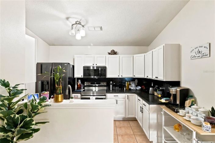 Image No.9-3 Bed House for sale
